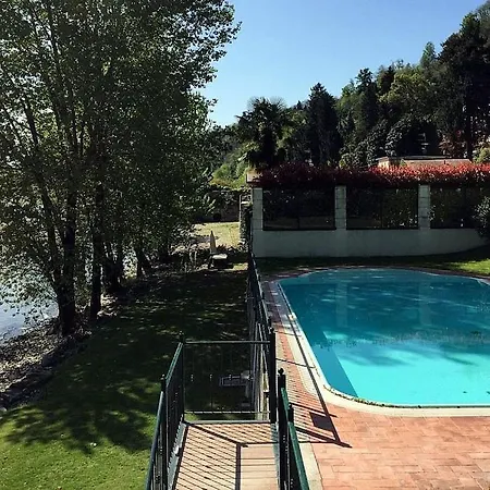 Sleeps 4 Pool Wifi Apartment Meina