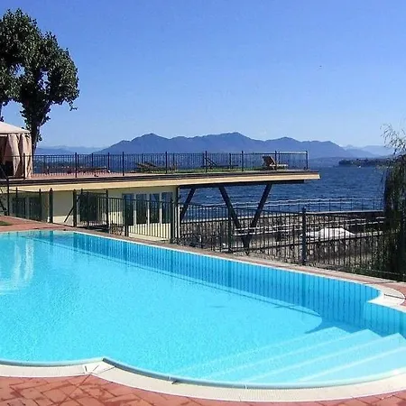 Sleeps 4 Pool Wifi Lejlighed Meina