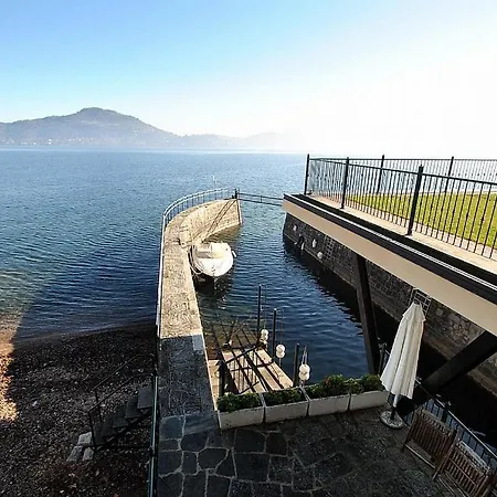 Sleeps 4 Pool Wifi Apartment Meina