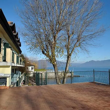 Apartment Sleeps 4 Pool Wifi Meina